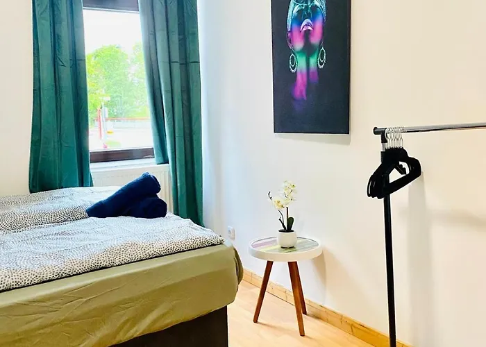 Cozy 3br Apartment, 6 Minutes To The Train Station וינה