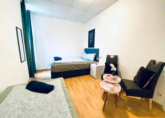 Cozy 3br Apartment, 6 Minutes To The Train Station וינה