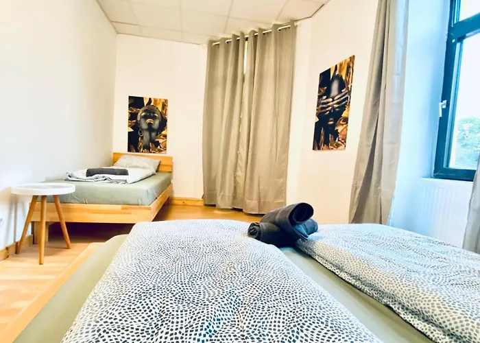דירה Cozy 3br Apartment, 6 Minutes To The Train Station